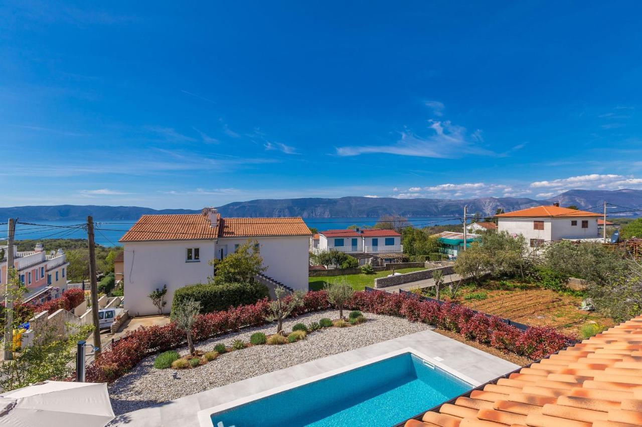 Holiday House Villa Andro Pinezici  Exterior photo